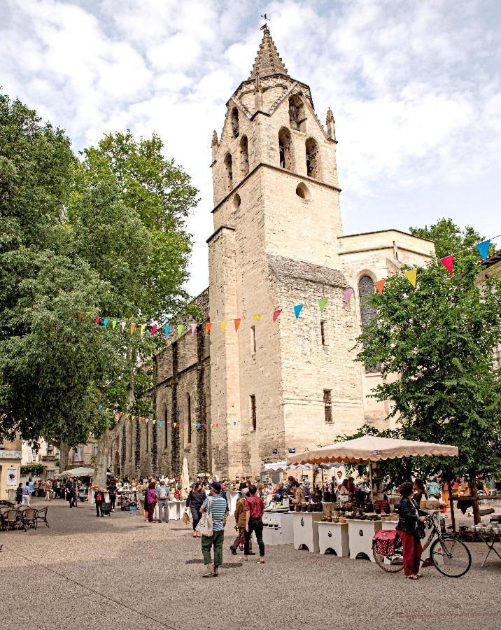 Studio Avec Beaucoup De Charme Intra Muros Avignon Exterior photo